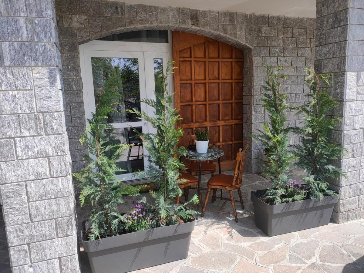 Nuovo Bilocale Apartment San Rocco  ภายนอก รูปภาพ